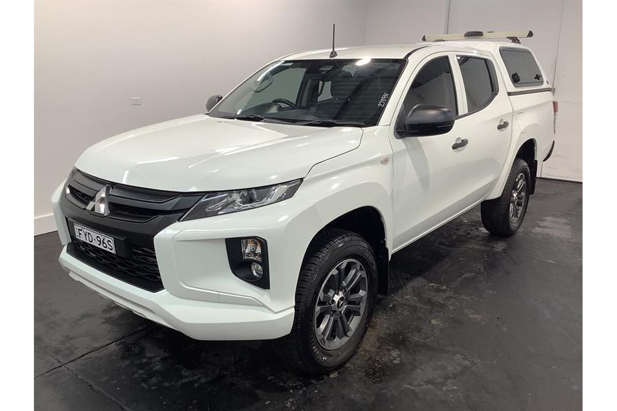 2021 Mitsubishi Triton GLX MR 4X4
