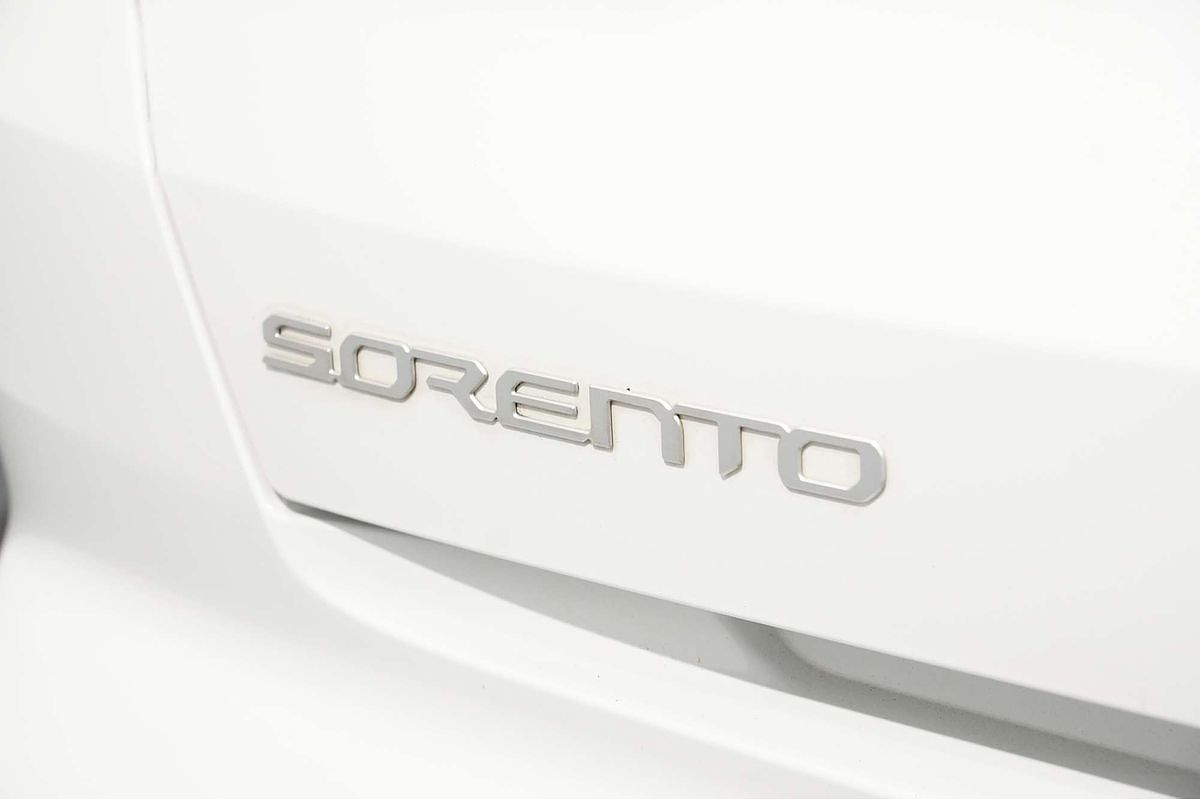 2022 Kia Sorento Sport MQ4