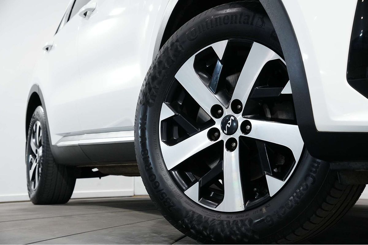 2022 Kia Sorento Sport MQ4