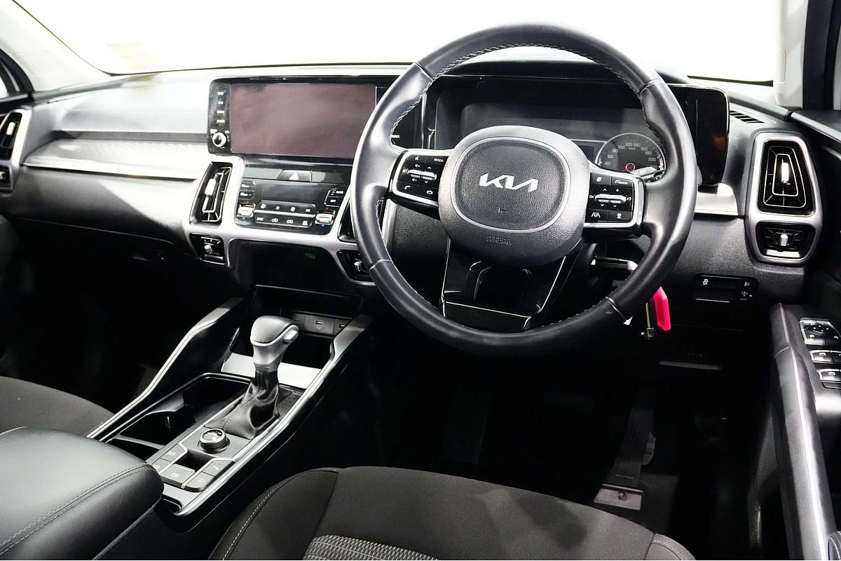 2022 Kia Sorento Sport MQ4