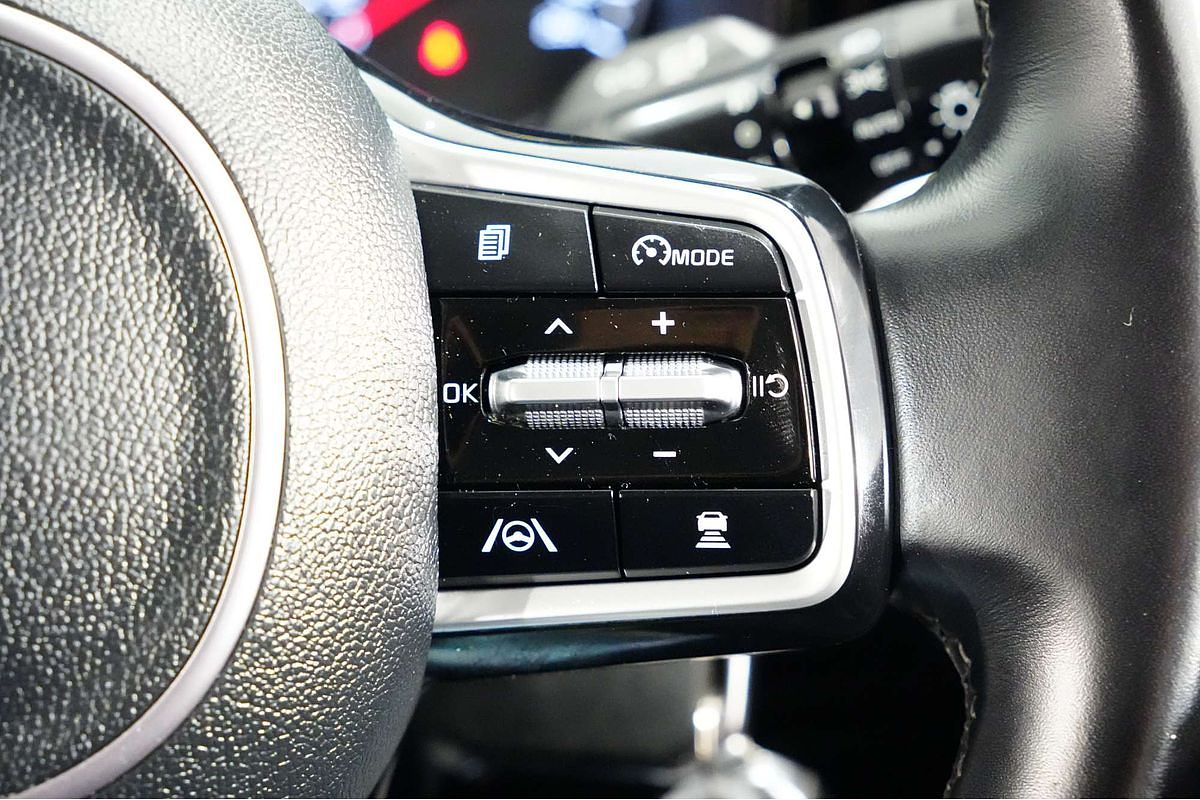 2022 Kia Sorento Sport MQ4