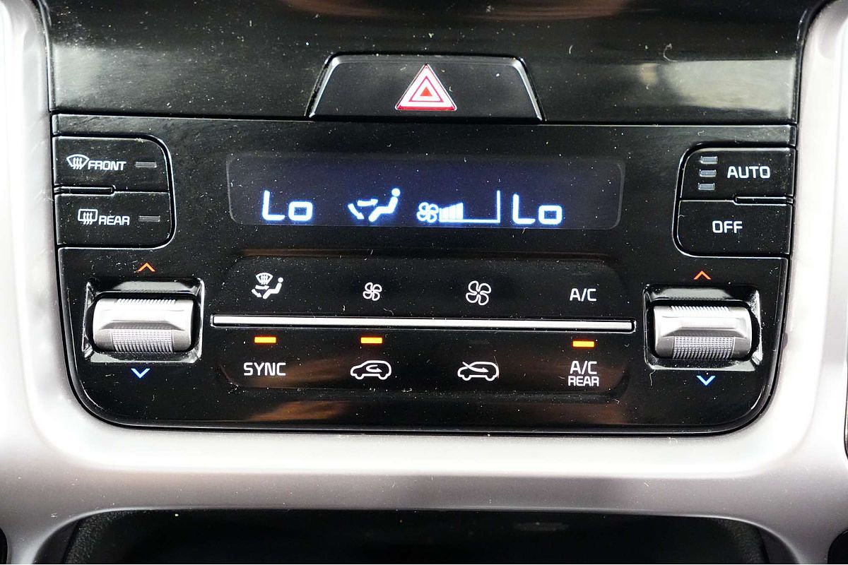 2022 Kia Sorento Sport MQ4