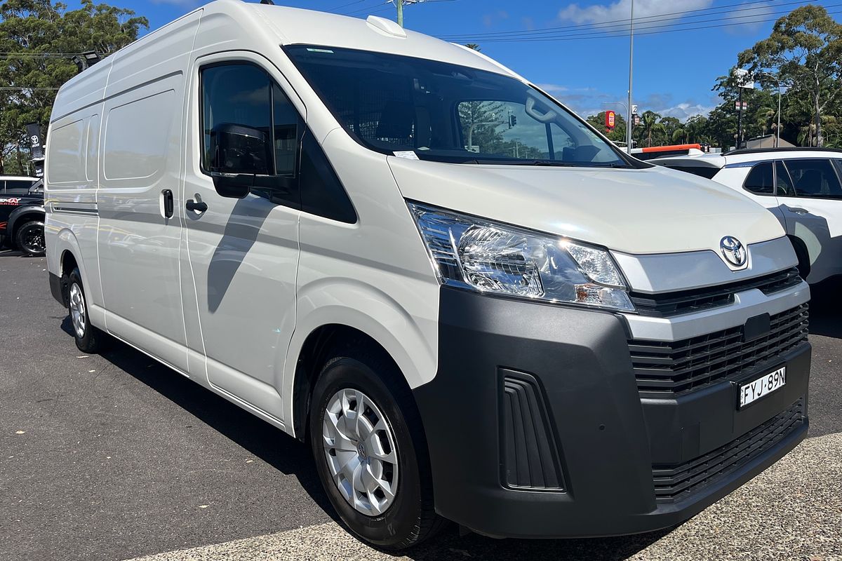 2025 Toyota Hiace GDH320R ELWB High Roof