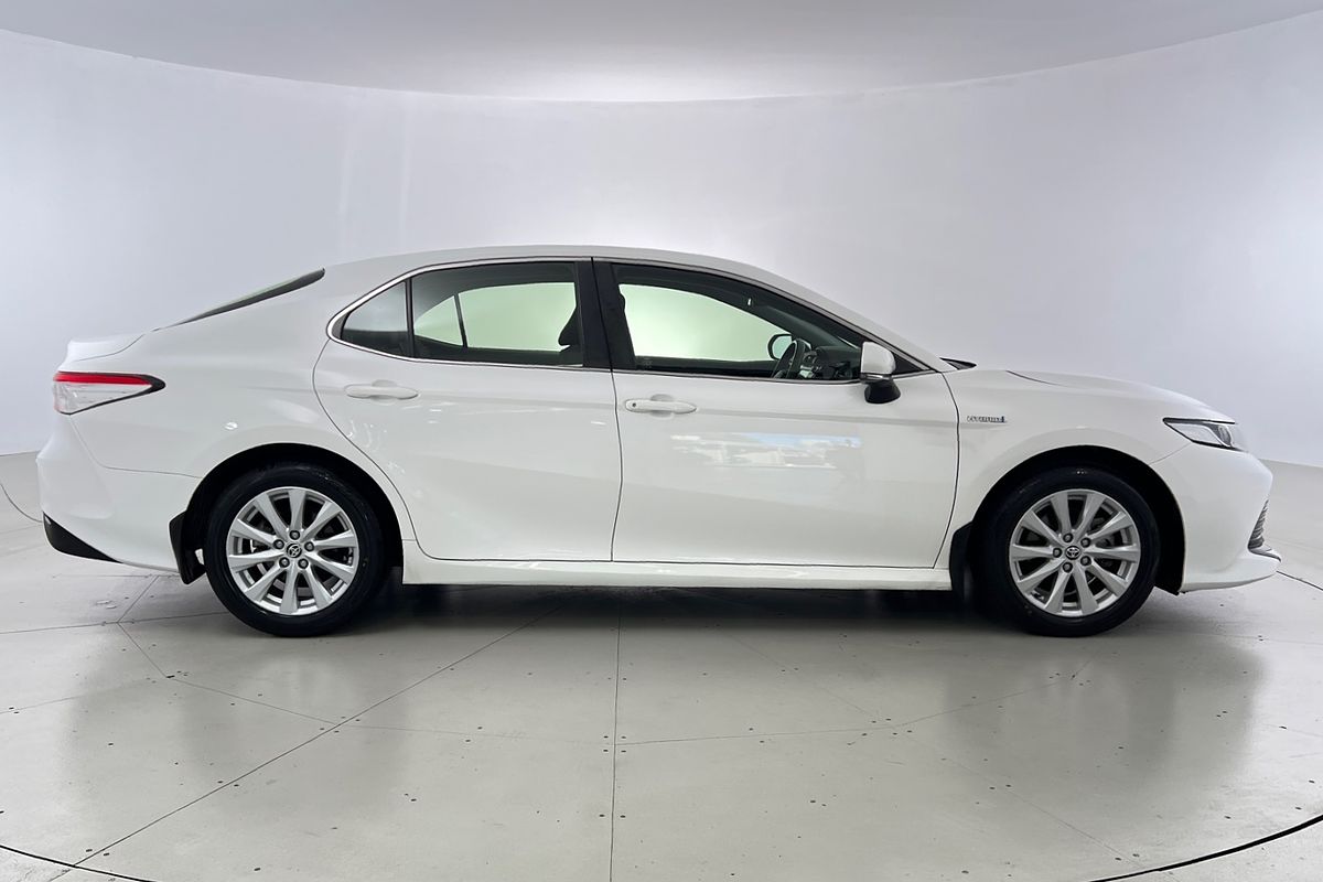 2020 Toyota Camry Ascent