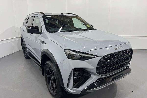 2025 Isuzu MU-X X-TERRAIN