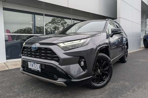 2022 Toyota RAV4 XSE AXAH52R