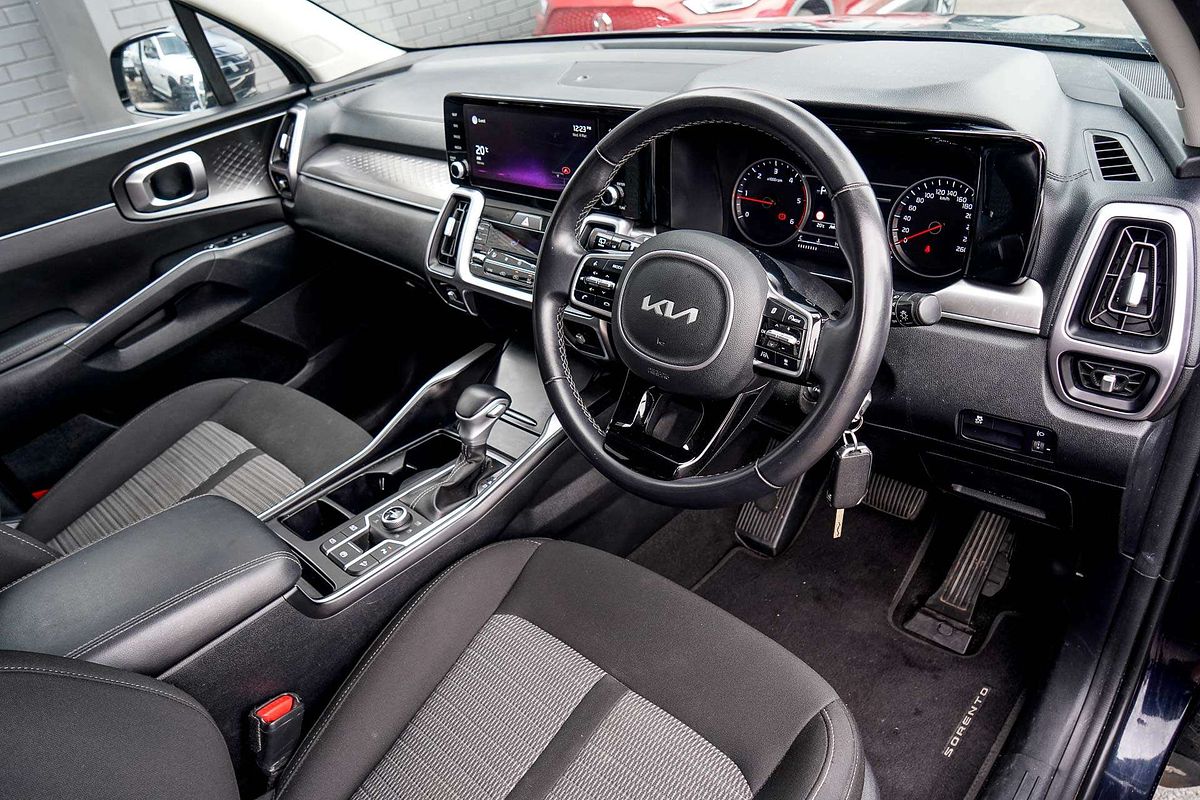 2023 Kia Sorento Sport MQ4