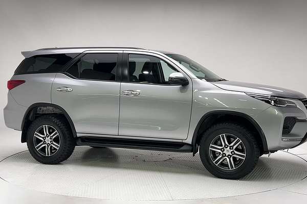 2021 Toyota Fortuner GXL GUN156R thumb-3