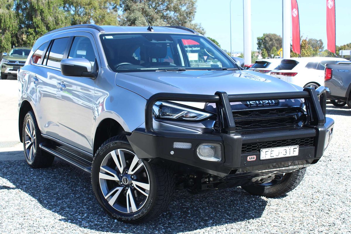 2023 Isuzu MU-X LS-T