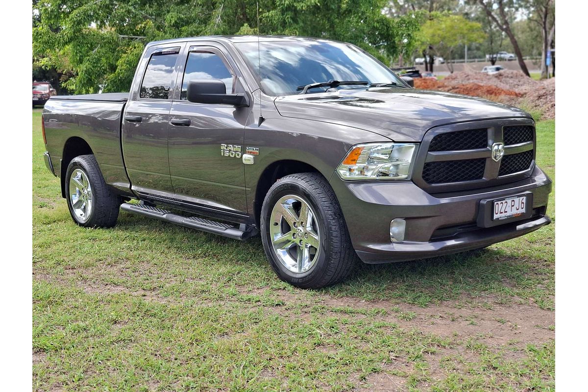 2019 RAM 1500 Express DS 4X4 SWB