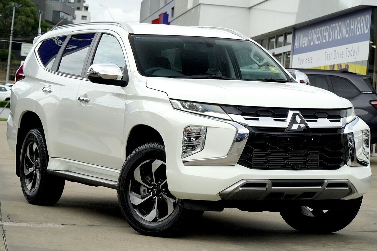 2024 Mitsubishi Pajero Sport GLS QG
