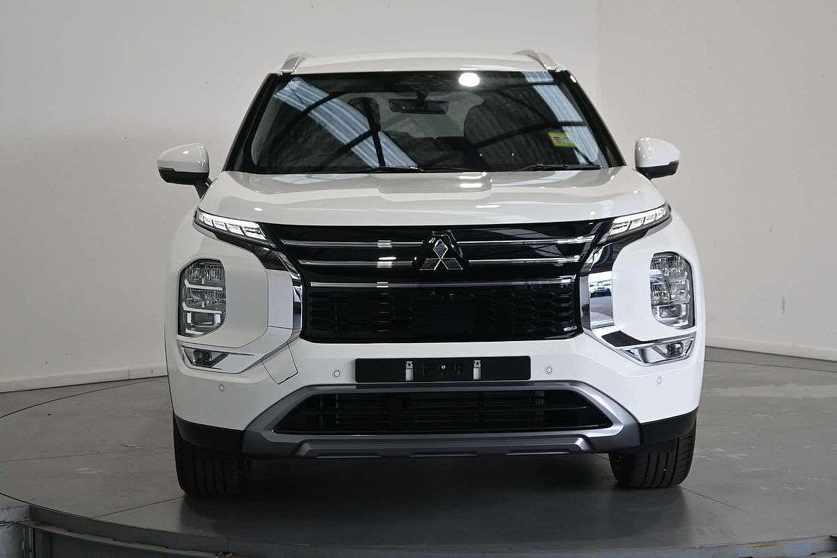 2025 Mitsubishi Outlander Aspire ZM