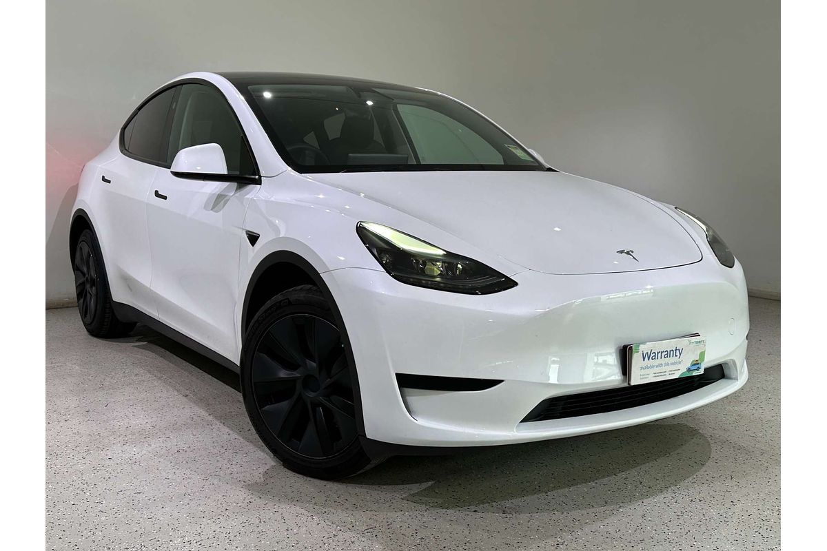 2025 Tesla Model Y Rear-Wheel Drive