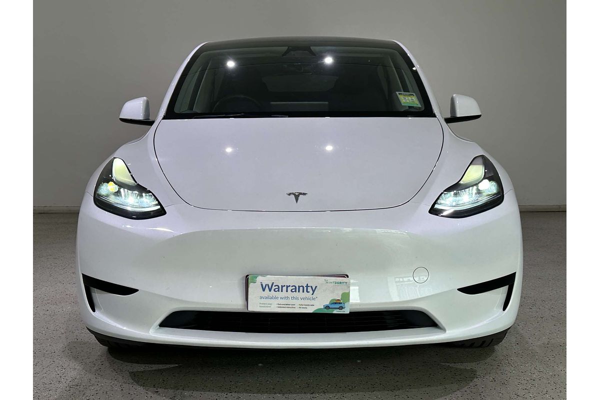 2025 Tesla Model Y Rear-Wheel Drive