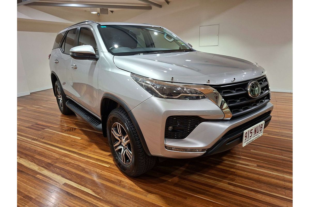 2025 Toyota Fortuner GXL GUN156R