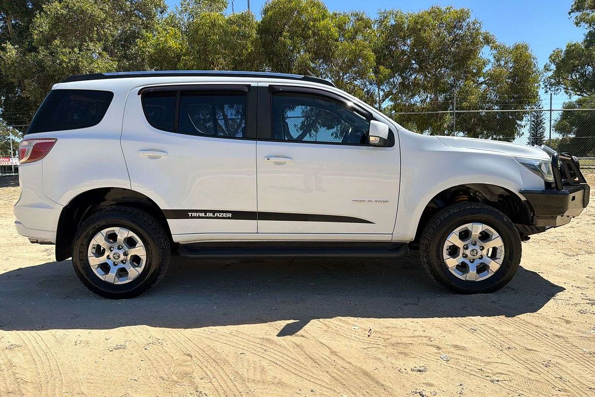2017 Holden Trailblazer LT RG