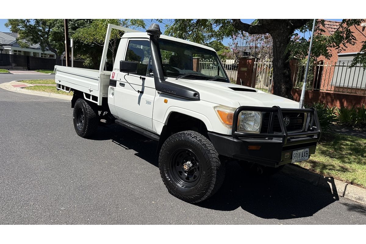 2010 Toyota Landcruiser Workmate VDJ79R 4X4
