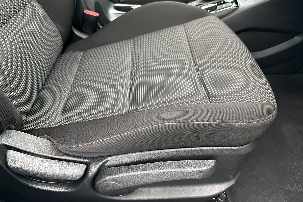 2017 Kia Cerato Sport YD