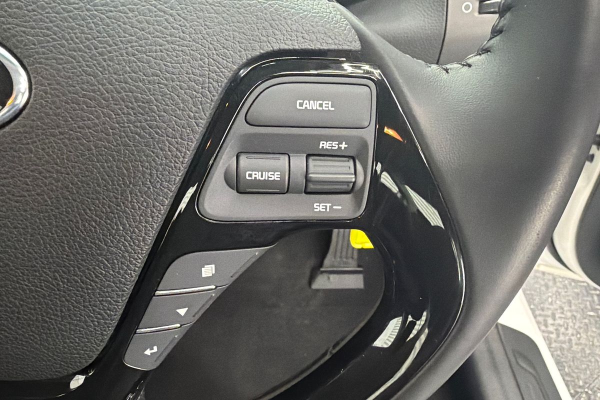 2017 Kia Cerato Sport YD