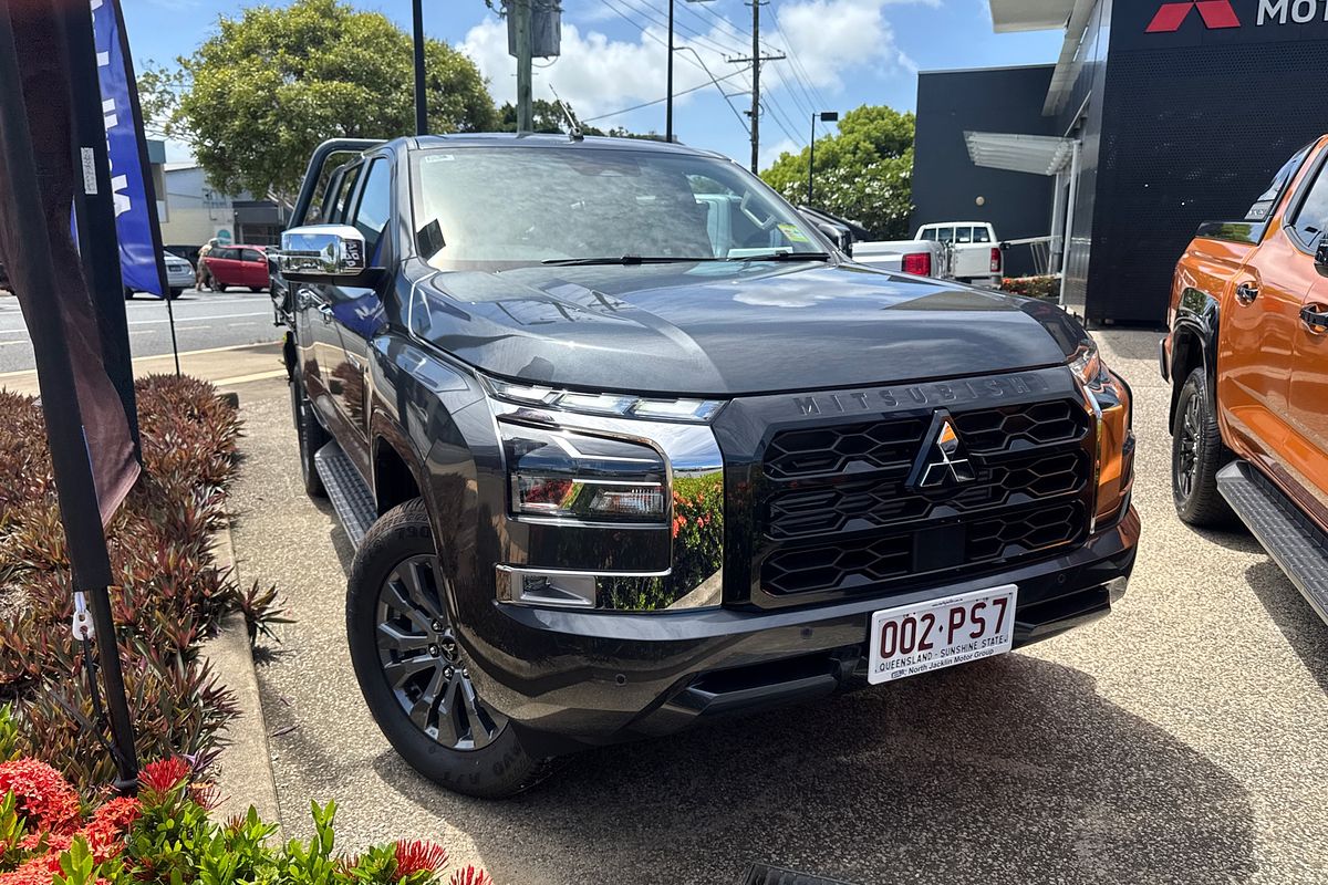 2025 Mitsubishi Triton GLS MV 4X4
