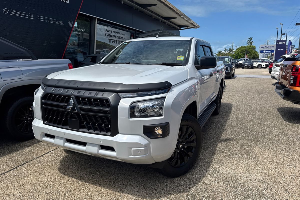 2025 Mitsubishi Triton GLX-R MV 4X4