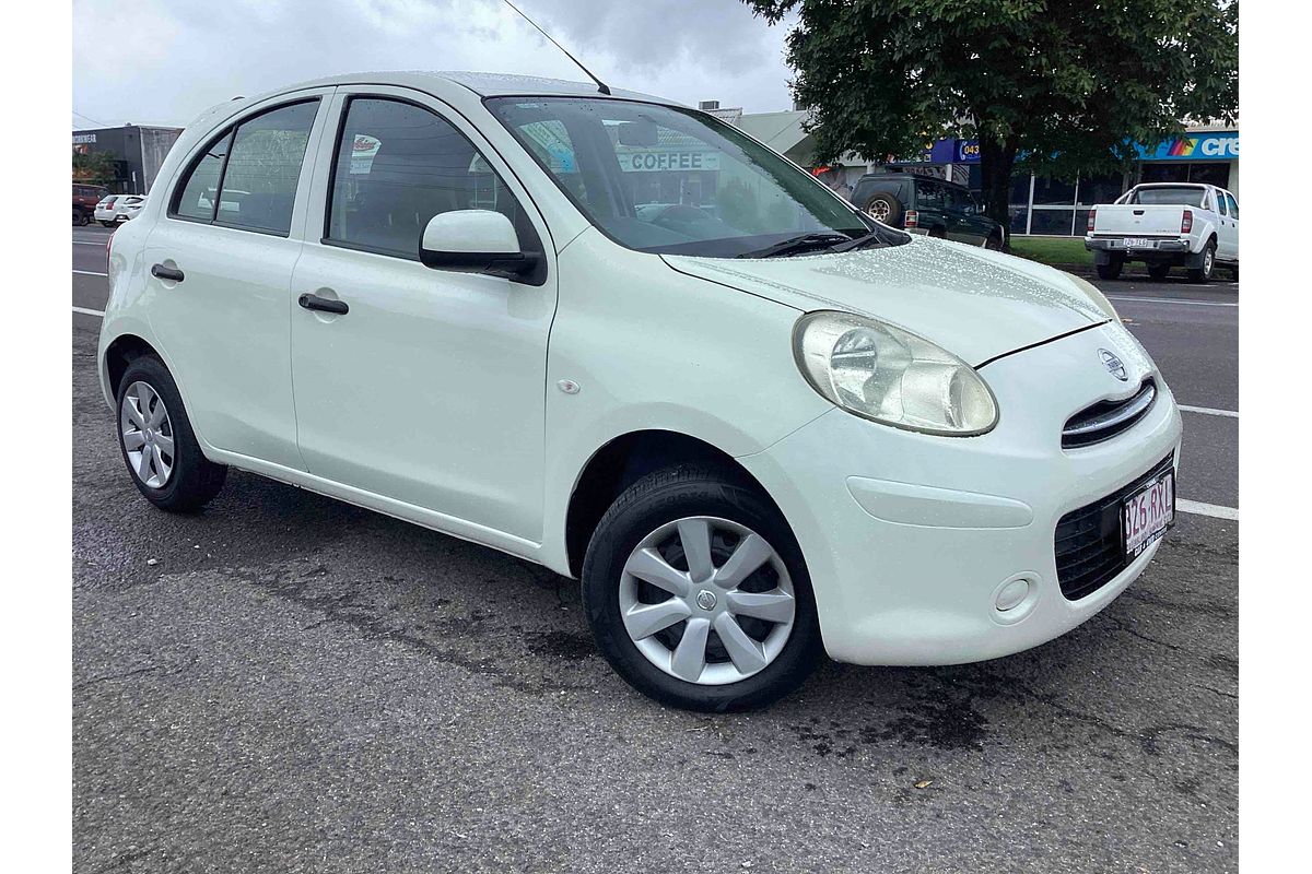 2011 Nissan Micra ST K13