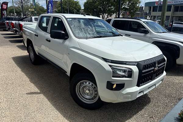 2025 Mitsubishi Triton GLX MV 4X4