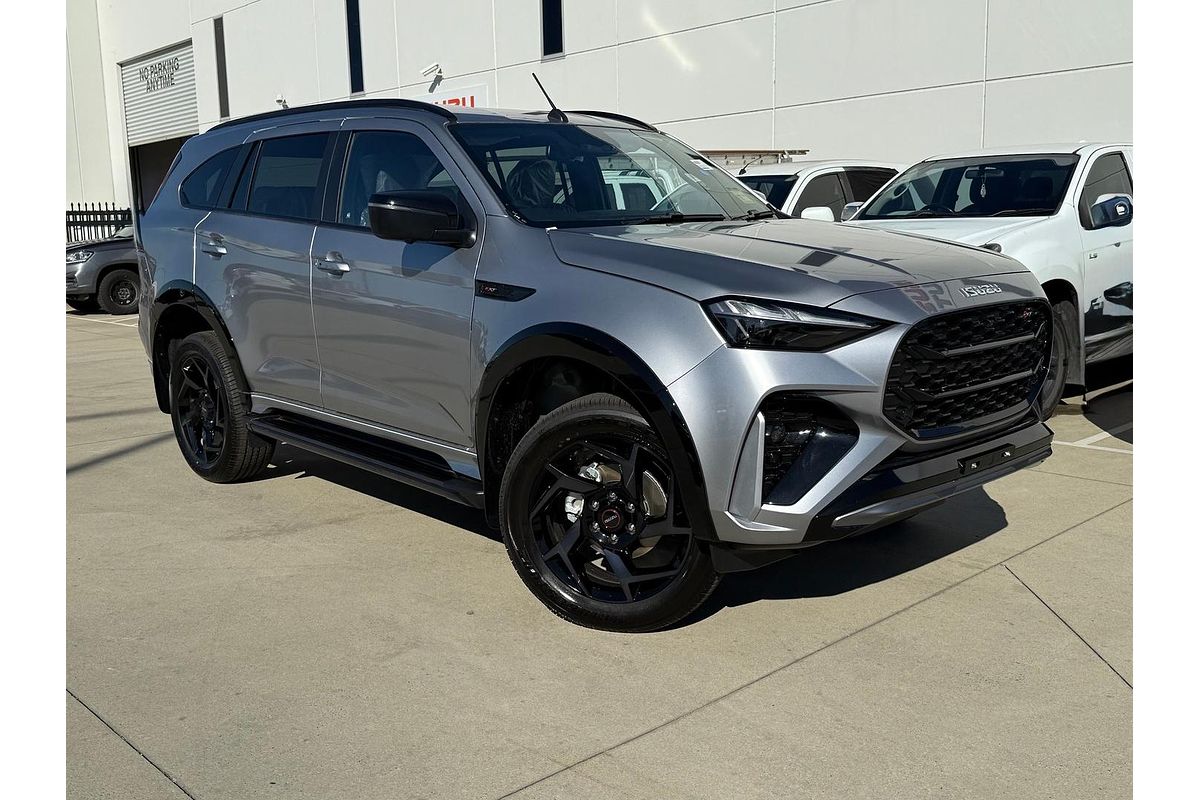 2026 Isuzu MU-X X-TERRAIN