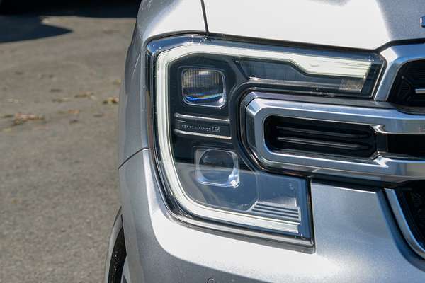 2024 Ford Everest Platinum 3.0L thumb-1