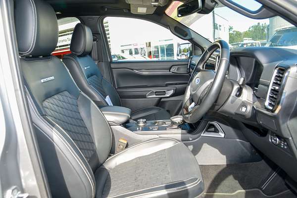 2024 Ford Everest Platinum 3.0L thumb-9