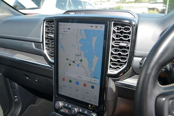 2024 Ford Everest Platinum 3.0L thumb-12