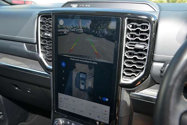 2024 Ford Everest Platinum 3.0L thumb-13