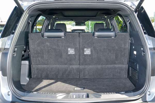 2024 Ford Everest Platinum 3.0L thumb-18