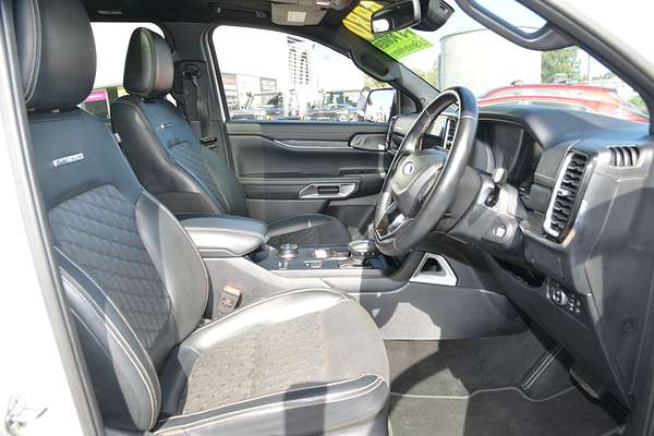 2024 Ford Everest Platinum 3.0L thumb-9