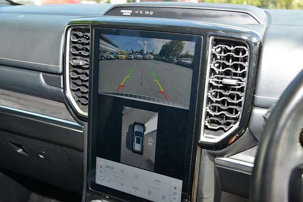 2024 Ford Everest Platinum 3.0L thumb-13