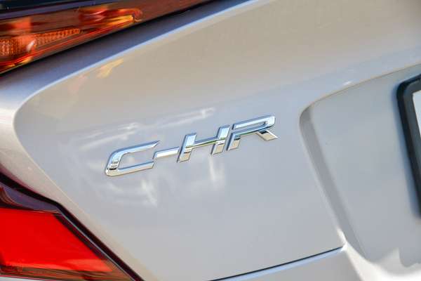 2022 Toyota C-HR Koba NGX10R thumb-19