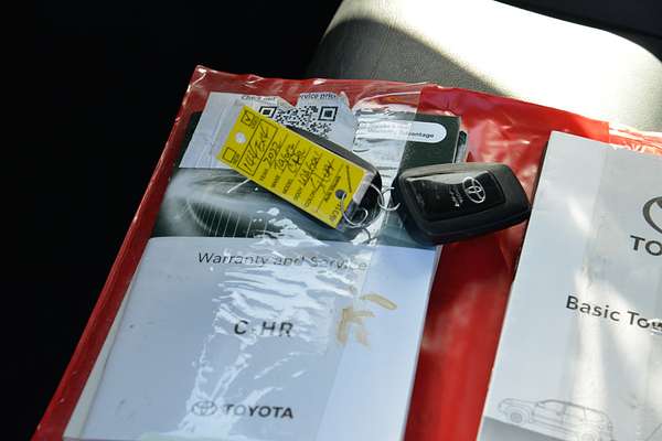 2022 Toyota C-HR Koba NGX10R thumb-21