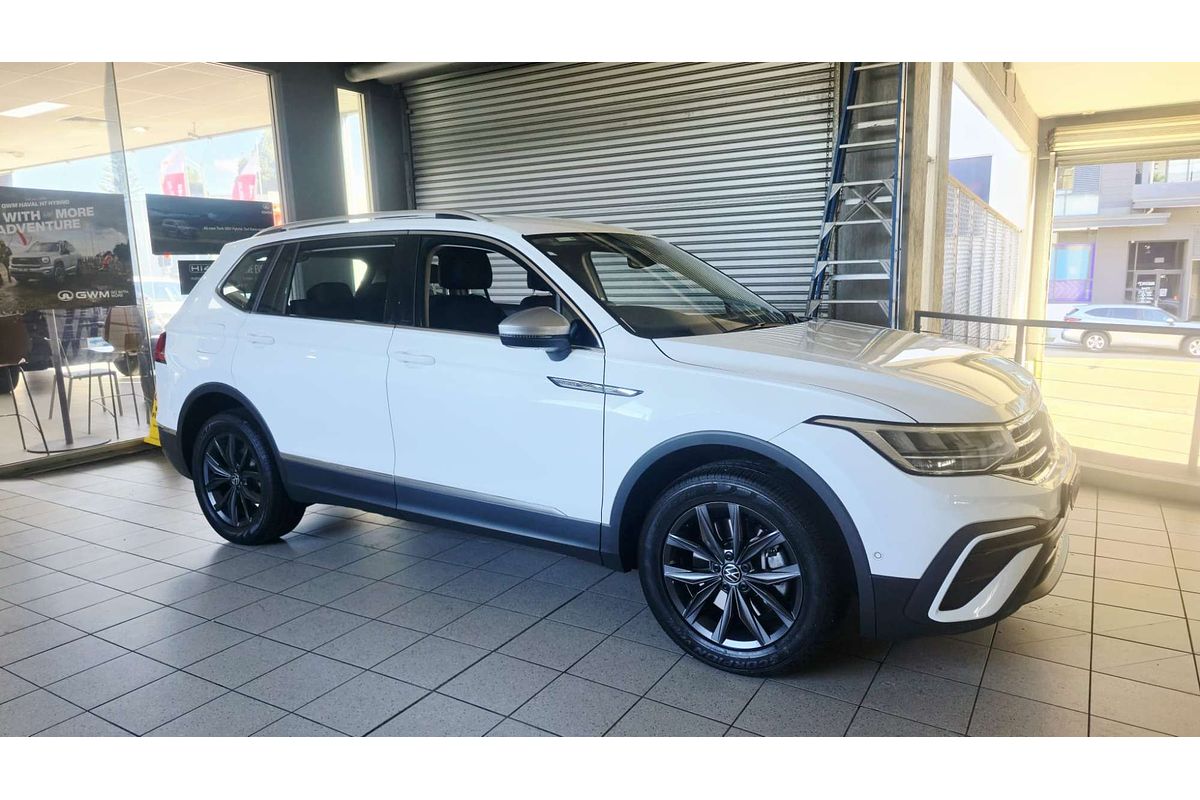 TIGUAN BJ MY24 ALLSPACE 132TSI LIFE 2.0L T4 TURBO DIRECT F/INJ 7 SP AUTO D/SH T/TRON SPT 4D WAGON 