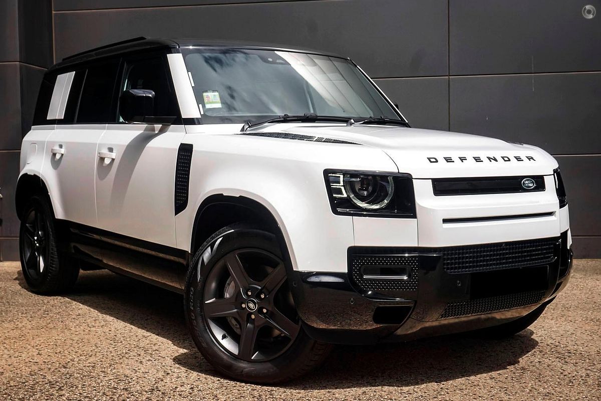 2025 Land Rover Defender 110 D350 X-Dynamic SE L663