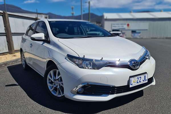 2016 Toyota Corolla Ascent Sport ZRE182R