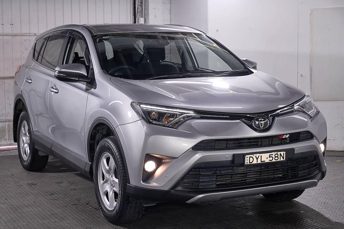 2018 Toyota RAV4 GX ZSA42R