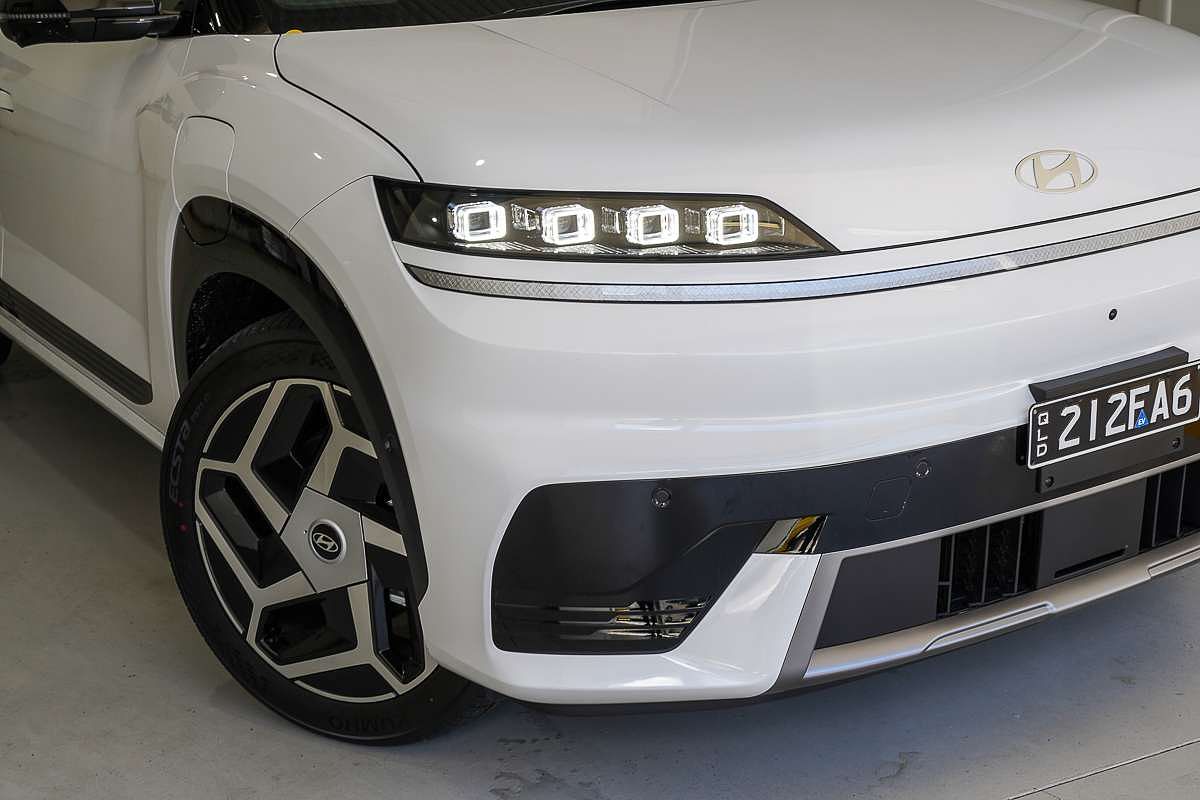 2025 Hyundai ELEXIO Elite OE1.V1