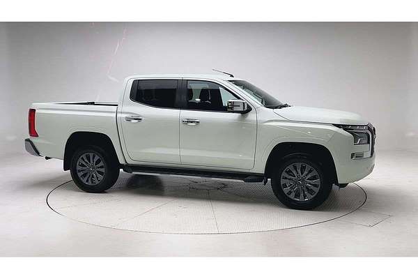 2025 Mitsubishi Triton GLS MV 4X4 thumb-1