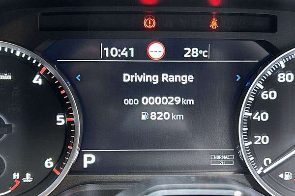 2025 Mitsubishi Triton GLS MV 4X4 thumb-13