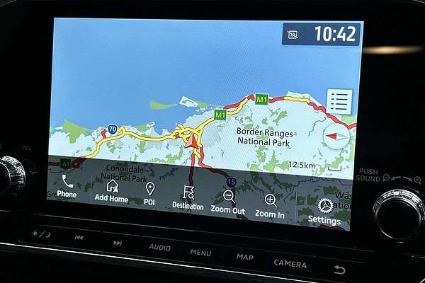 2025 Mitsubishi Triton GLS MV 4X4 thumb-17