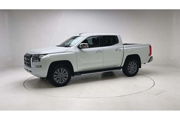 2025 Mitsubishi Triton GLS MV 4X4 thumb-3