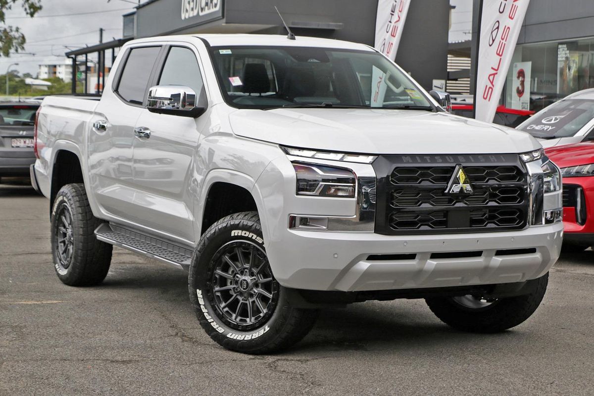 2025 Mitsubishi Triton GLS MV 4X4