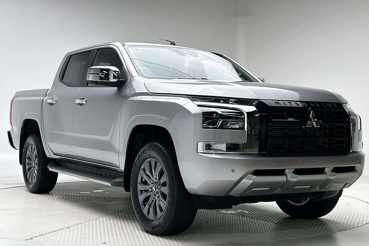 2025 Mitsubishi Triton GLS MV 4X4