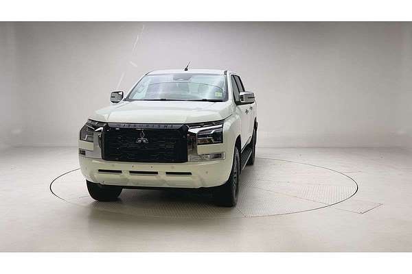 2025 Mitsubishi Triton GLS MV 4X4 thumb-2
