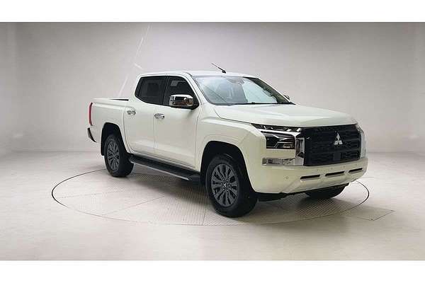 2025 Mitsubishi Triton GLS MV 4X4 thumb-1